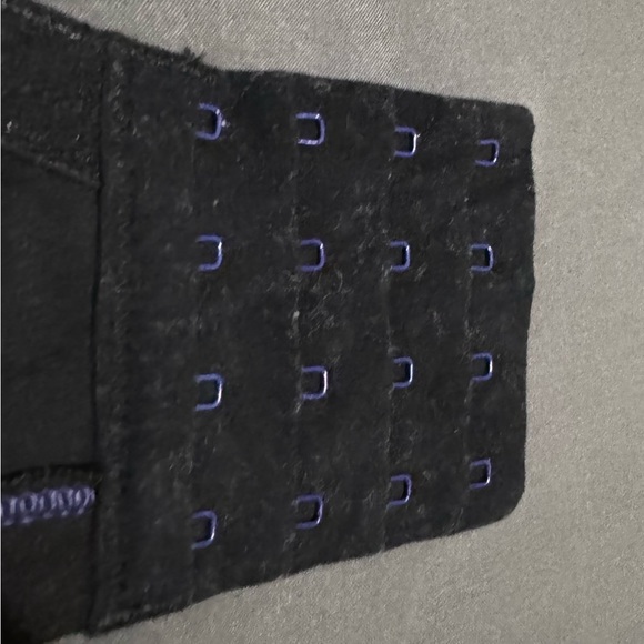 Freya underwire sports bra - Picture 3 of 3